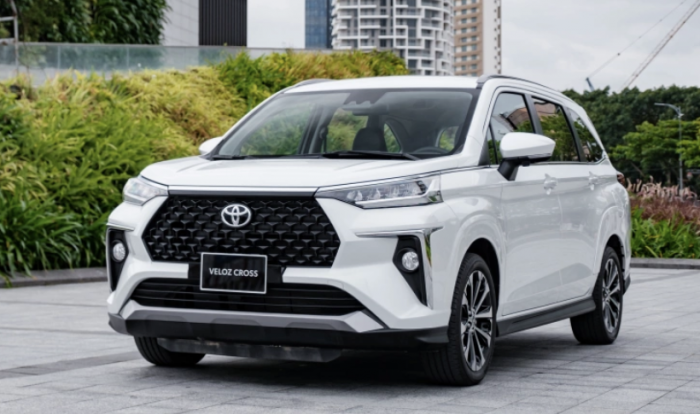 Toyota giảm gi&aacute; kỷ lục loạt xe 'quốc d&acirc;n', Toyota Vios, Veloz Cross, Yaris Cross rẻ hiếm thấy - Ảnh 3.