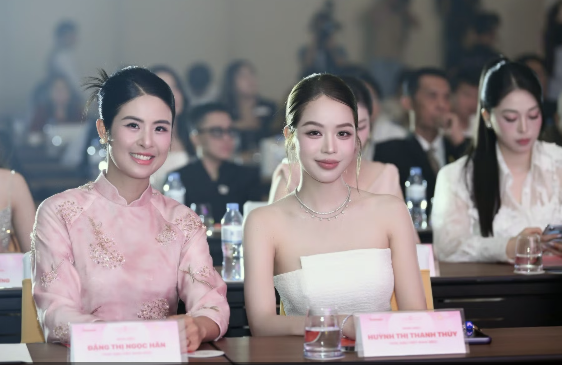 Hoa hậu qu&ecirc; Đ&agrave; Nẵng 'm&igrave;nh hạc xương mai' khiến fan xu&yacute;t xoa - Ảnh 5.