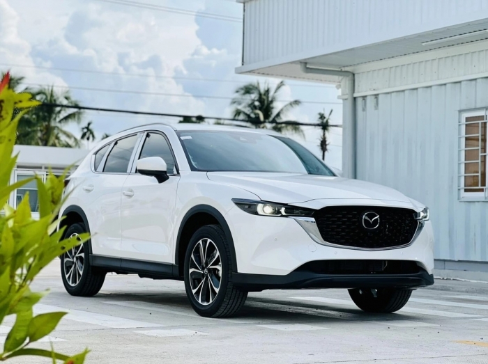 Gi&aacute; lăn b&aacute;nh Mazda CX-5 mới nhất giảm sốc, thấp hiếm thấy, rẻ nhất ph&acirc;n kh&uacute;c SUV hạng C - Ảnh 2.