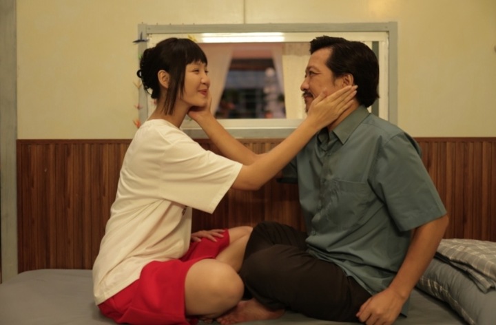 Mỹ nh&acirc;n 18 tuổi đ&oacute;ng li&ecirc;n tiếp 3 phim doanh thu trăm tỷ đồng - Ảnh 2.