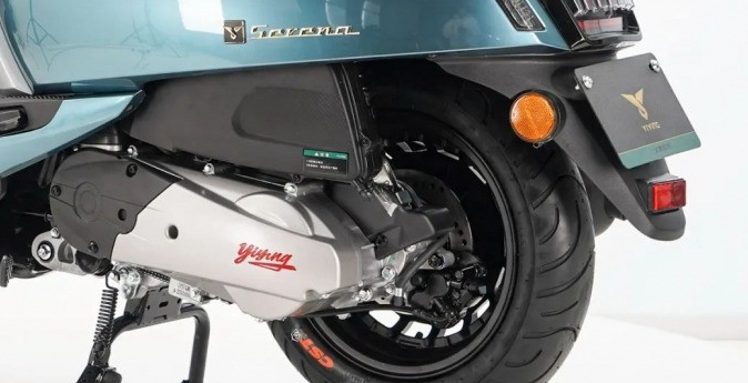 Xe ga gi&aacute; rẻ 26 triệu đồng với động cơ 150cc v&agrave; thiết kế cổ điển thu h&uacute;t ph&aacute;i nữ - Ảnh 6.