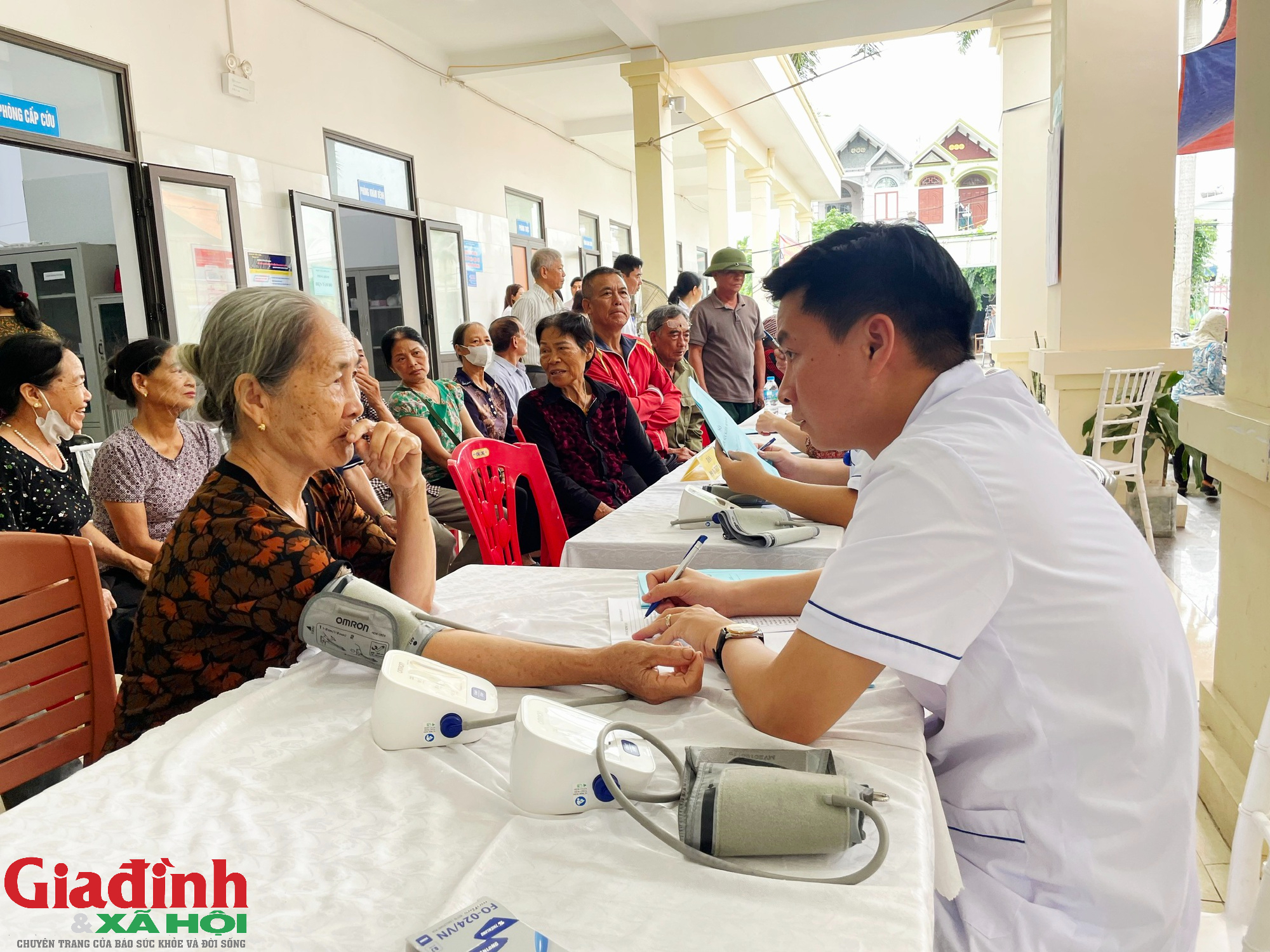 Hải Ph&ograve;ng tổ chức kh&aacute;m sức khỏe định kỳ miễn ph&iacute; cho người cao tuổi năm 2026 - Ảnh 1.