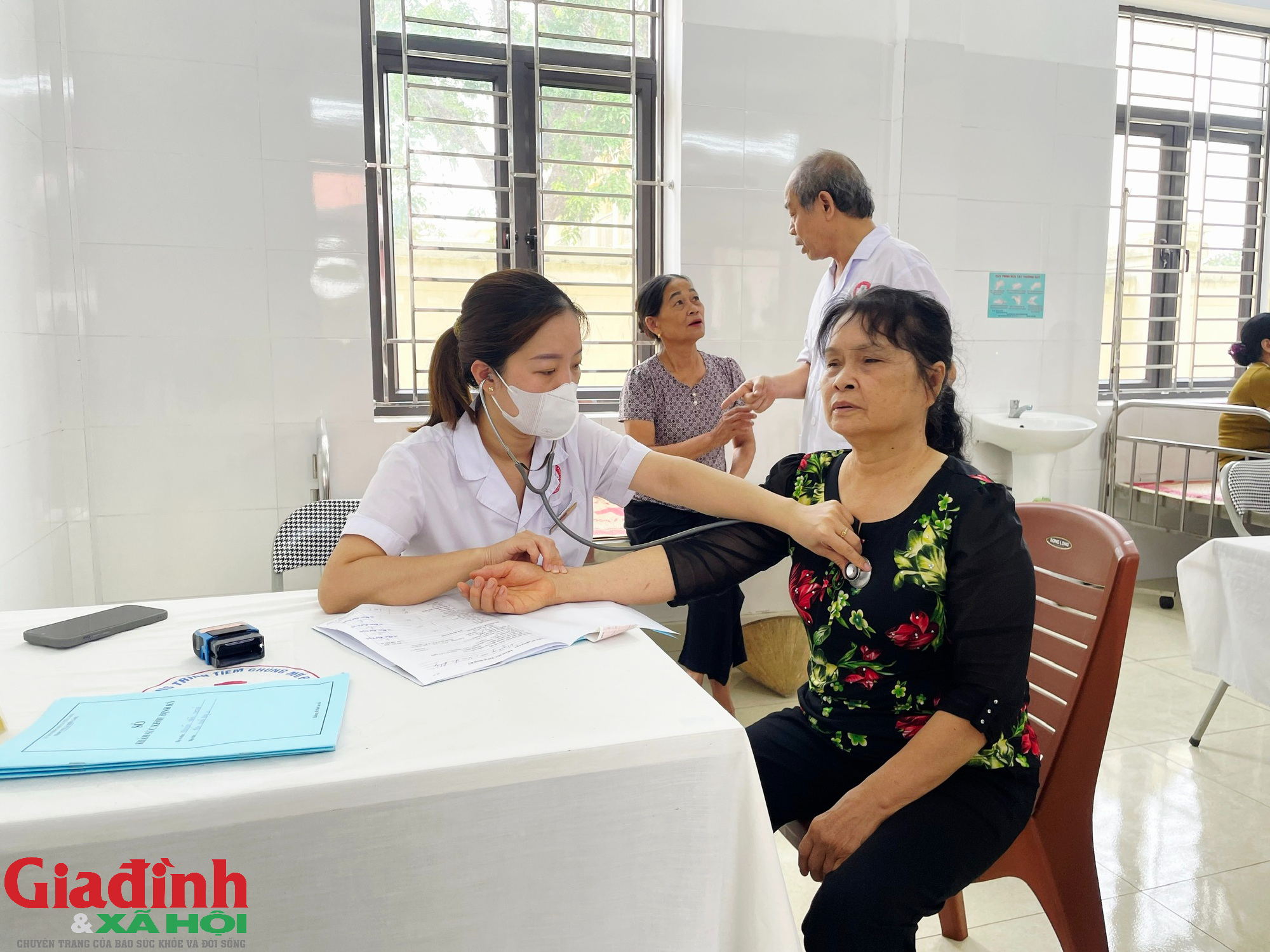 Hải Ph&ograve;ng tổ chức kh&aacute;m sức khỏe định kỳ miễn ph&iacute; cho người cao tuổi năm 2026 - Ảnh 5.
