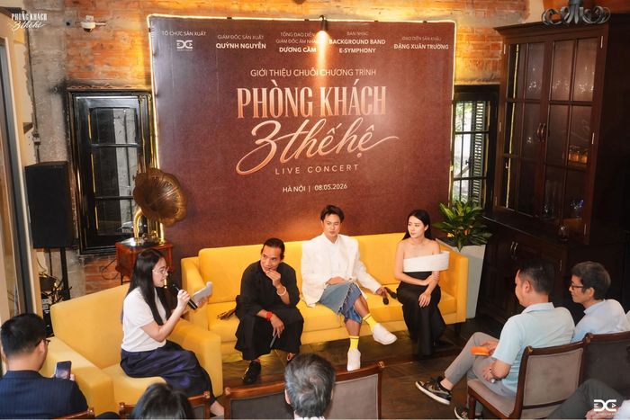 'Ph&ograve;ng kh&aacute;ch 3 thế hệ' v&agrave; tham vọng của Dương Cầm  - Ảnh 1.