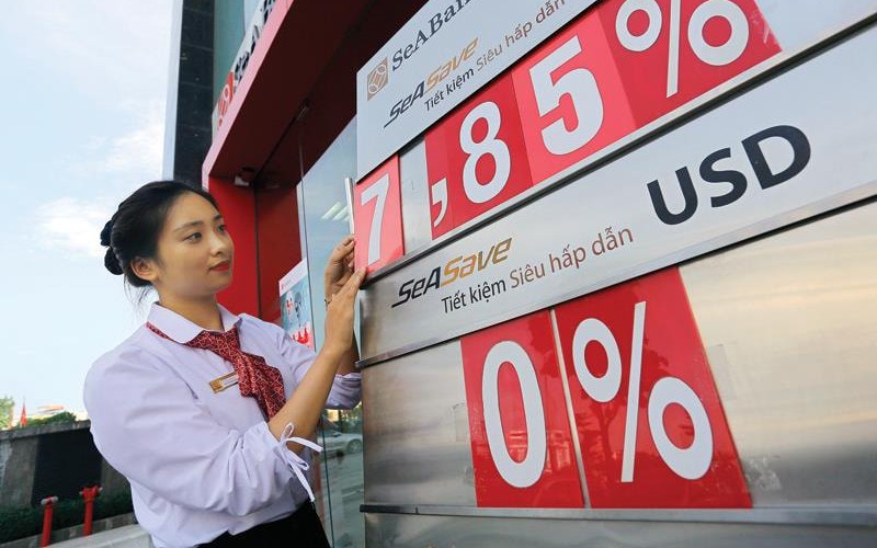L&atilde;i suất ng&acirc;n h&agrave;ng tăng: Bất ngờ số tiền về tay khi gửi 300 triệu đồng ở Agribank - Ảnh 1.