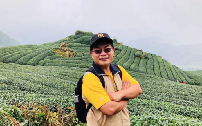 Cha mẹ nghỉ hưu vẫn phải 'nu&ocirc;i ngược' con c&aacute;i: Nghịch cảnh g&acirc;y tranh c&atilde;i - Ảnh 2.