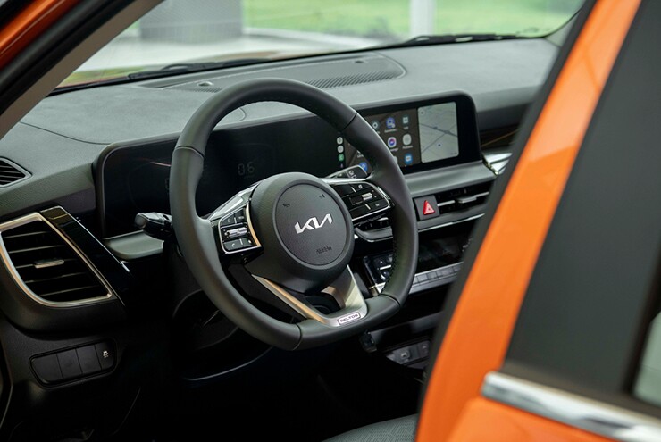KIA Seltos 2026 giảm gi&aacute; mạnh , SUV hạng B cạnh tranh gi&aacute; Toyota Vios - Ảnh 3.