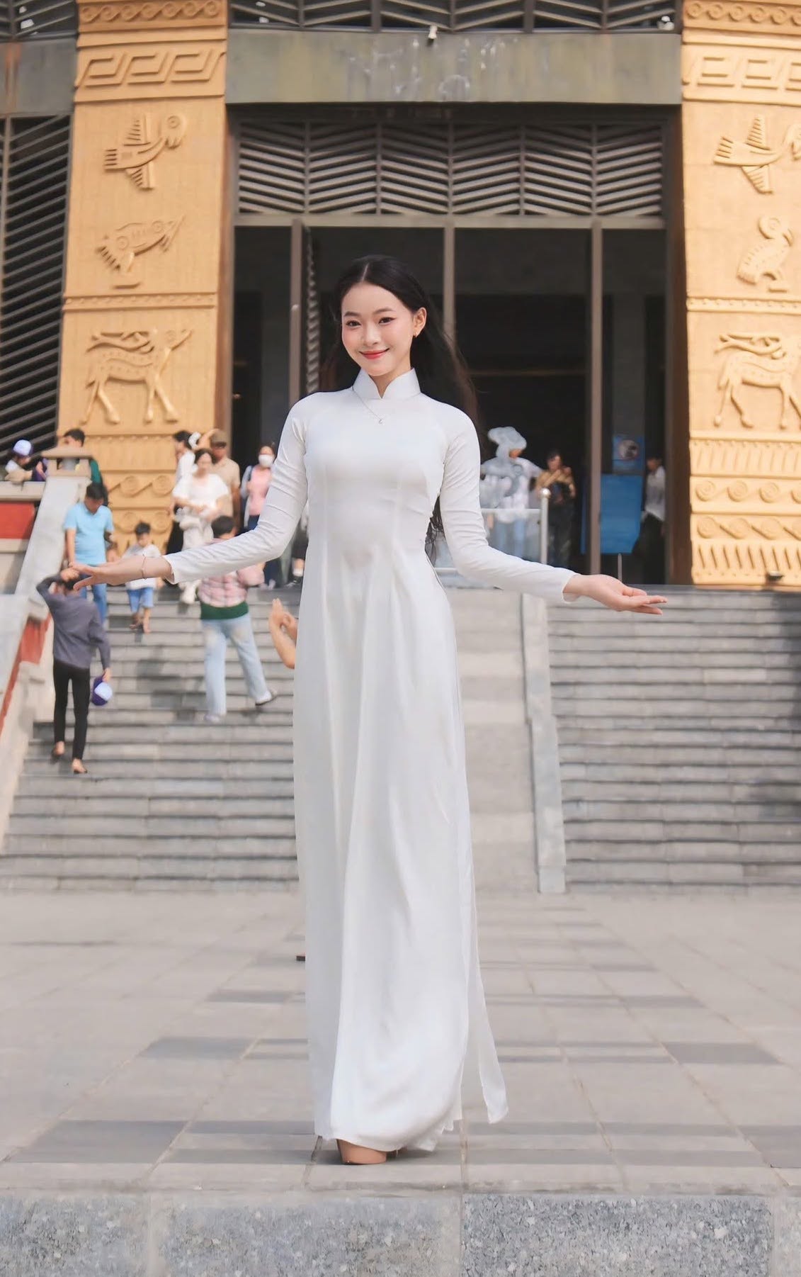 Nữ sinh xứ Huế đầu tiên tại Miss Grand Vietnam 2026 tỏa sáng với quyết tâm chinh phục vương miện - Ảnh 7. Nữ sinh xứ Huế đầu tiên tại Miss Grand Vietnam 2026 tỏa sáng với quyết tâm chinh phục vương miện - Ảnh 7.