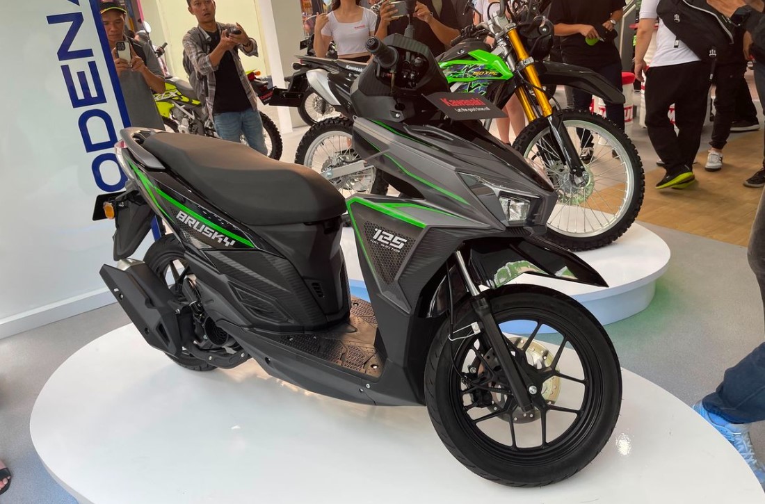 Gi&aacute; cả xe ga 125cc Nhật 2026: Đẹp ho&agrave;n hảo , trang bị ưu việt , gi&aacute; rẻ hấp dẫn - Ảnh 2.