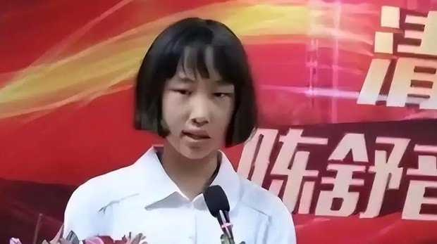 Cuộc sống hiện tại ở tuổi 26 của &lsquo;thần đồng To&aacute;n học&rsquo; từng đỗ Đại học khi 12 tuổi - Ảnh 2.