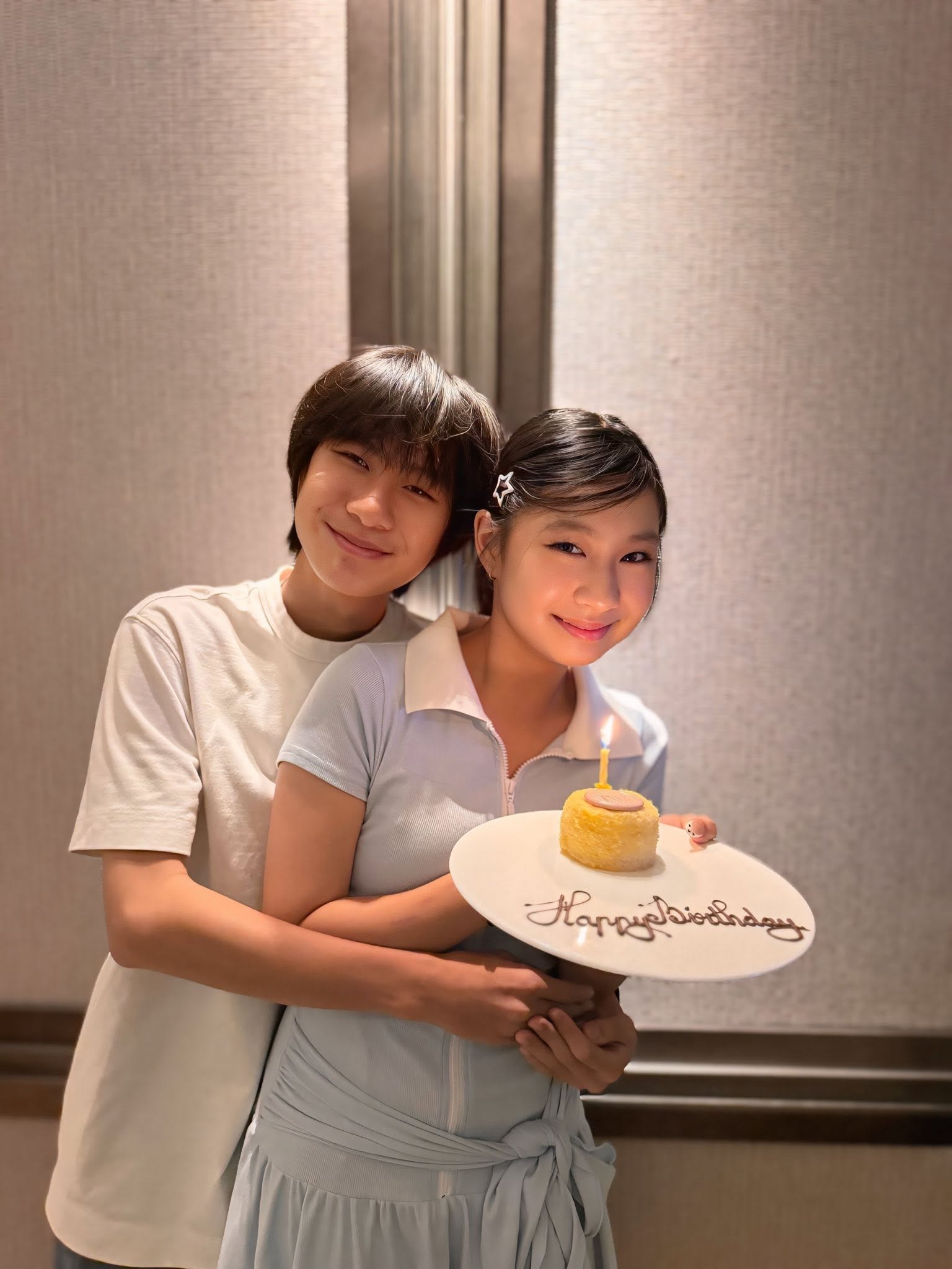Con gái 13 tuổi của Lý Hải - Cherry Hải My gây chú ý trong ngày sinh nhật - Ảnh 11. Con gái 13 tuổi của Lý Hải - Cherry Hải My gây chú ý trong ngày sinh nhật - Ảnh 11.