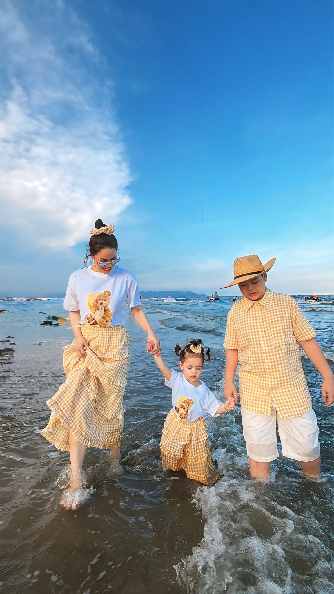 Nhật Kim Anh tuy&ecirc;n bố g&acirc;y ch&uacute; &yacute; ở tuổi trung ni&ecirc;n - Ảnh 6.
