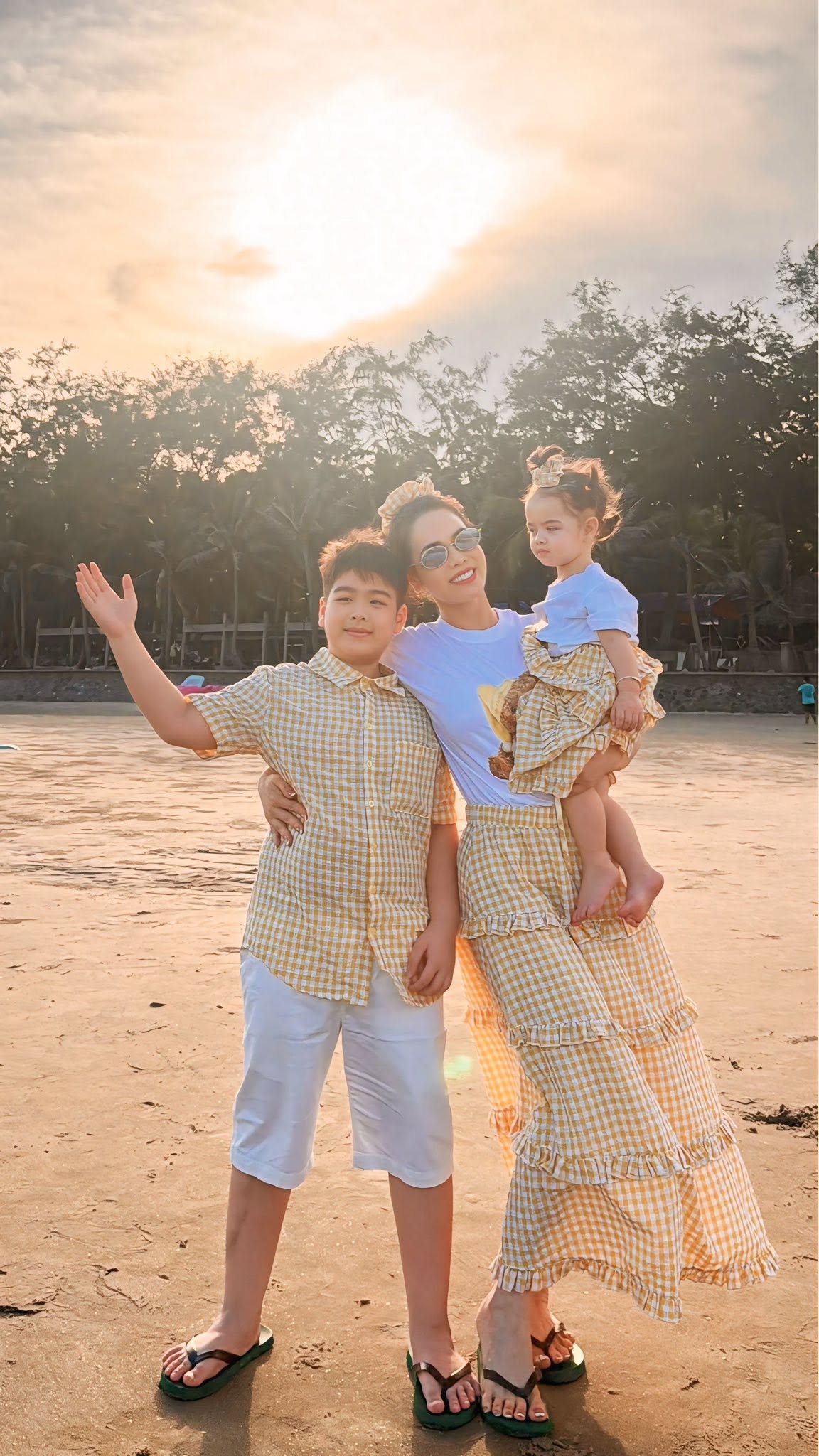 Nhật Kim Anh tuy&ecirc;n bố g&acirc;y ch&uacute; &yacute; ở tuổi trung ni&ecirc;n - Ảnh 2.