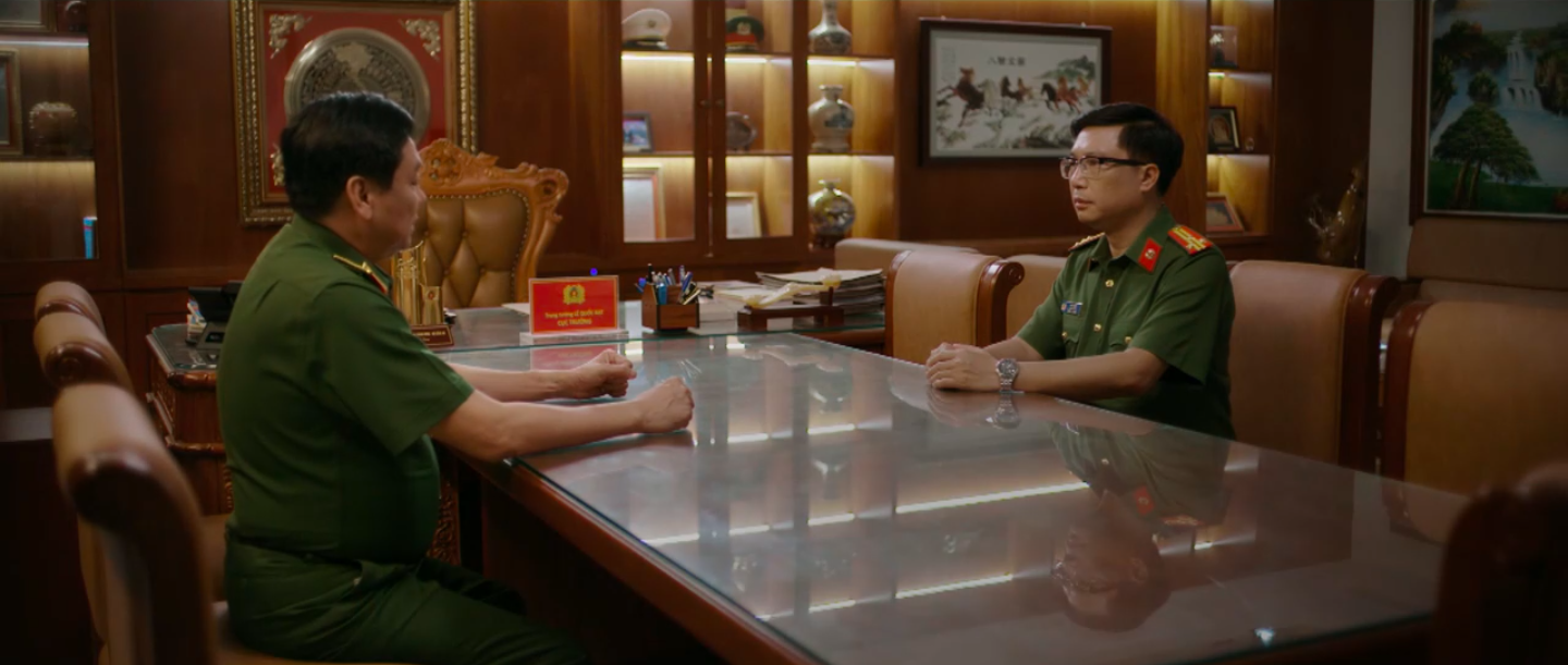 Quý Hoàng (NSƯT Đức Hùng) bị bắt khi đang 'phê' ma tuý trong 'Lửa trắng' - Ảnh 6.