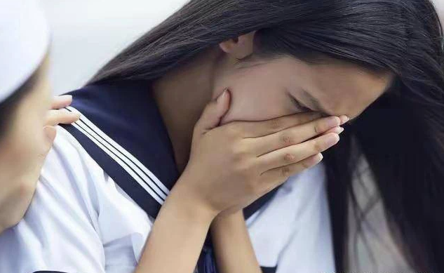 Nữ sinh thủ khoa trượt nguyện vọng 1: Nguy&ecirc;n nh&acirc;n bất ngờ từ trường Đại học Phục Đ&aacute;n - Ảnh 1.