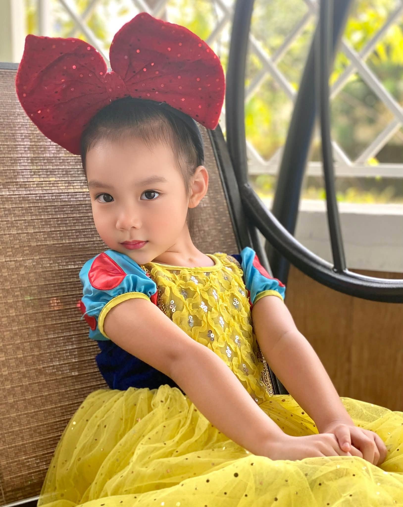 NSND Trịnh Kim Chi chia sẻ hình ảnh con gái 11 tuổi đáng yêu và tài năng - Ảnh 17. NSND Trịnh Kim Chi chia sẻ hình ảnh con gái 11 tuổi đáng yêu và tài năng - Ảnh 17.