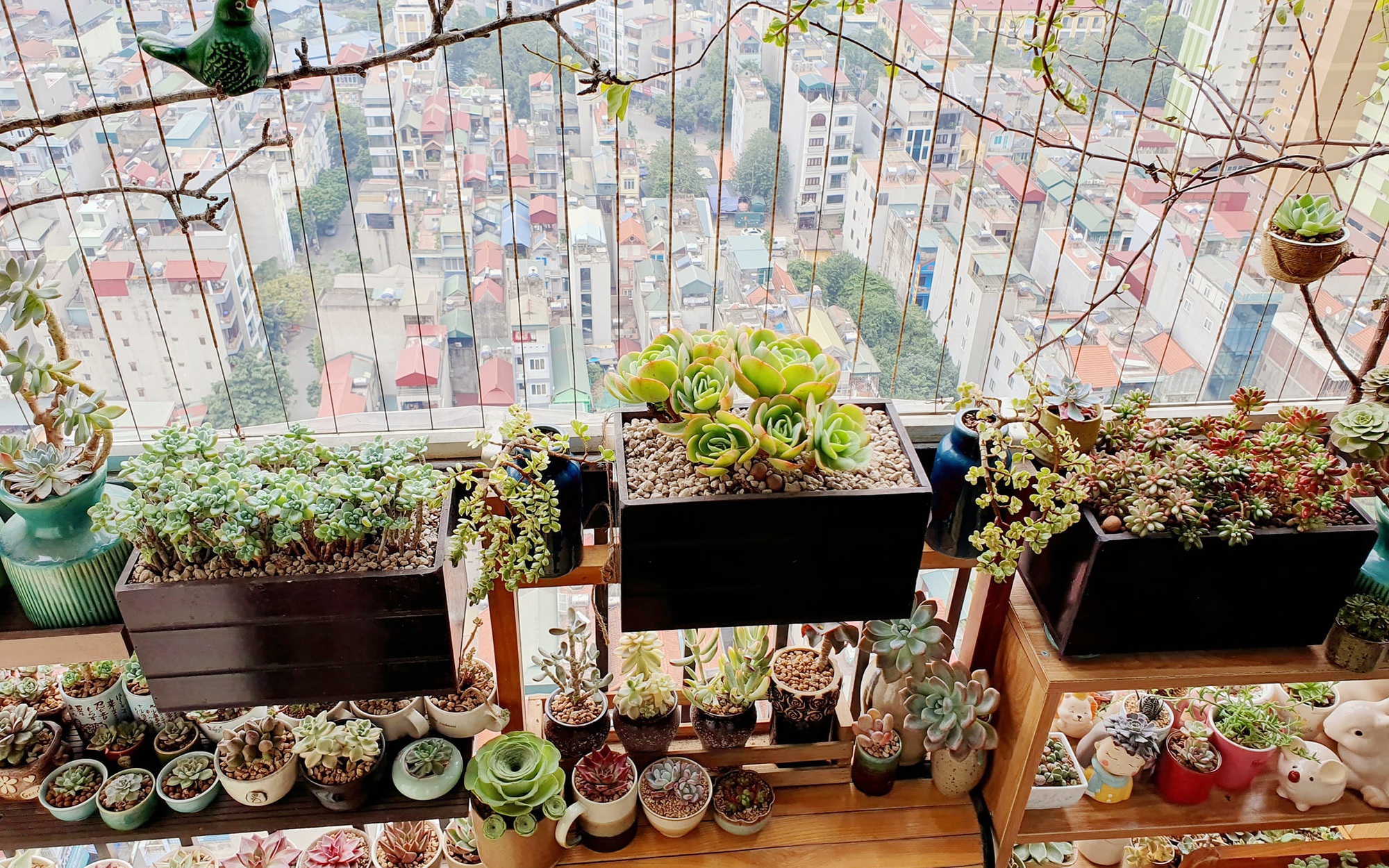Những lỗi sai phổ biến khi b&agrave;i tr&iacute; b&agrave;n thờ v&agrave; c&aacute;ch khắc phục để đ&oacute;n t&agrave;i lộc - Ảnh 3.