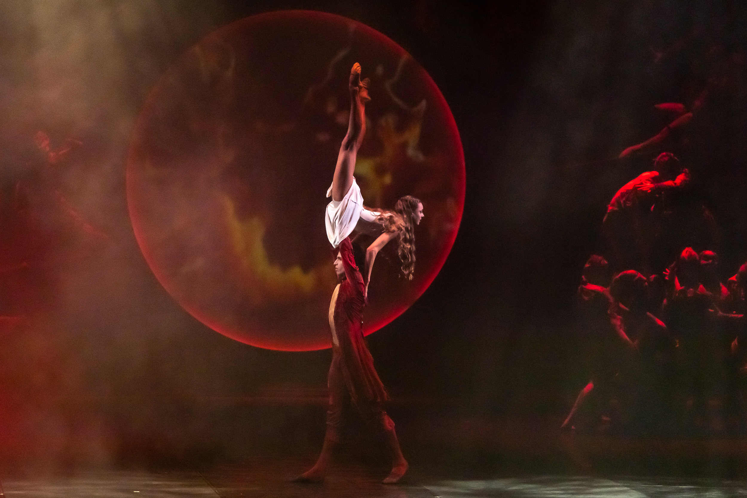 Thưởng thức kiệt t&aacute;c ballet thế giới Eugene Onegin tại H&agrave; Nội v&agrave; TP.HCM   - Ảnh 4.