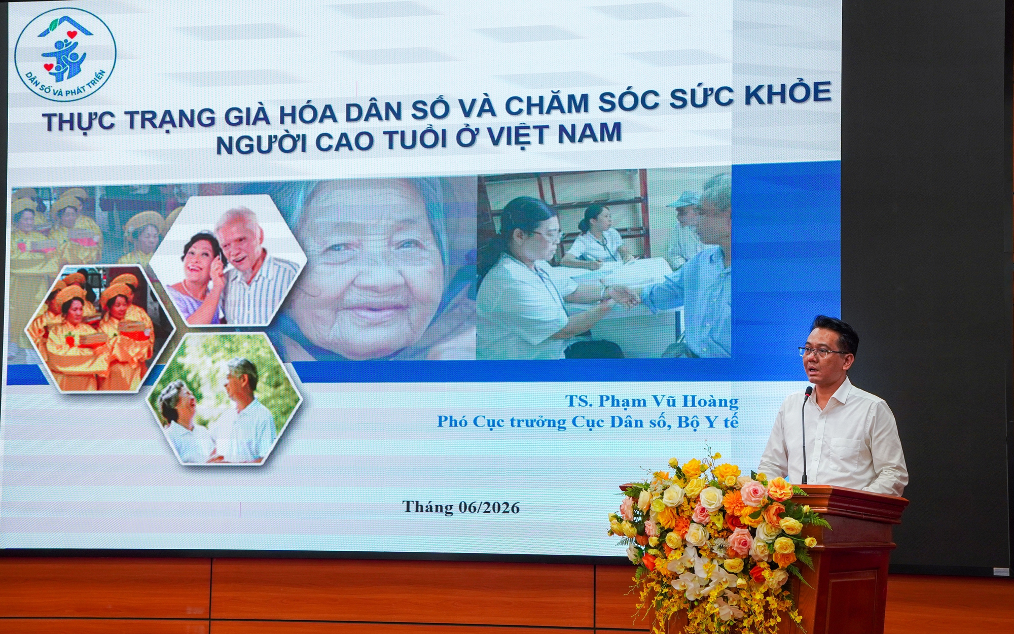 L&agrave;n s&oacute;ng 'gi&agrave; ho&aacute;' nhanh ch&oacute;ng v&agrave; xu hướng lệch giới t&iacute;nh ở nh&oacute;m người cao tuổi Việt Nam - Ảnh 3.