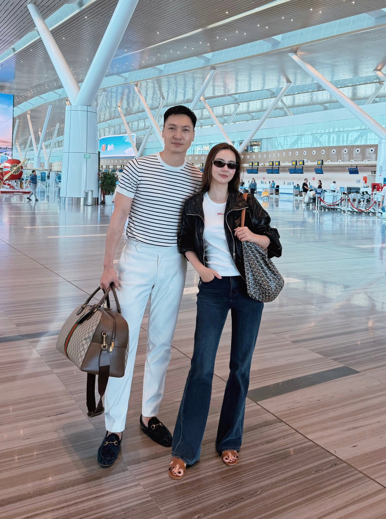 Ng&ocirc; Thanh V&acirc;n lo lắng t&igrave;m trường cho con g&aacute;i ; L&ecirc; Phương mừng sinh nhật mẹ 2026 - Ảnh 8.