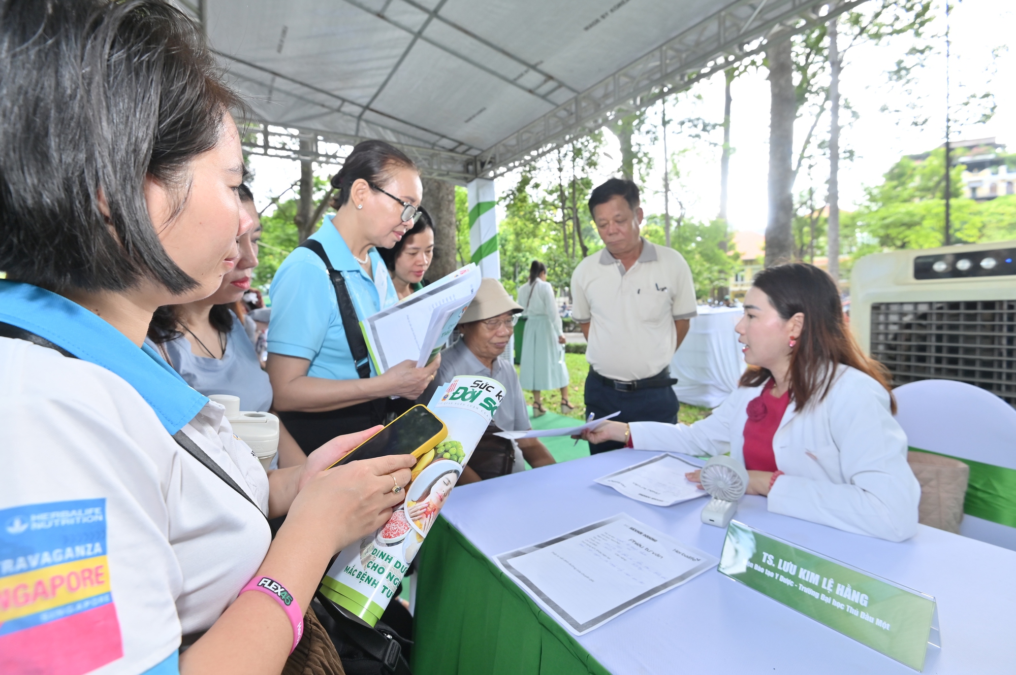 Ng&agrave;y Dinh dưỡng cộng đồng Việt Nam lần 7: Từ tư vấn dinh dưỡng miễn ph&iacute; đến thay đổi th&oacute;i quen sống khỏe trong cộng đồng - Ảnh 2.