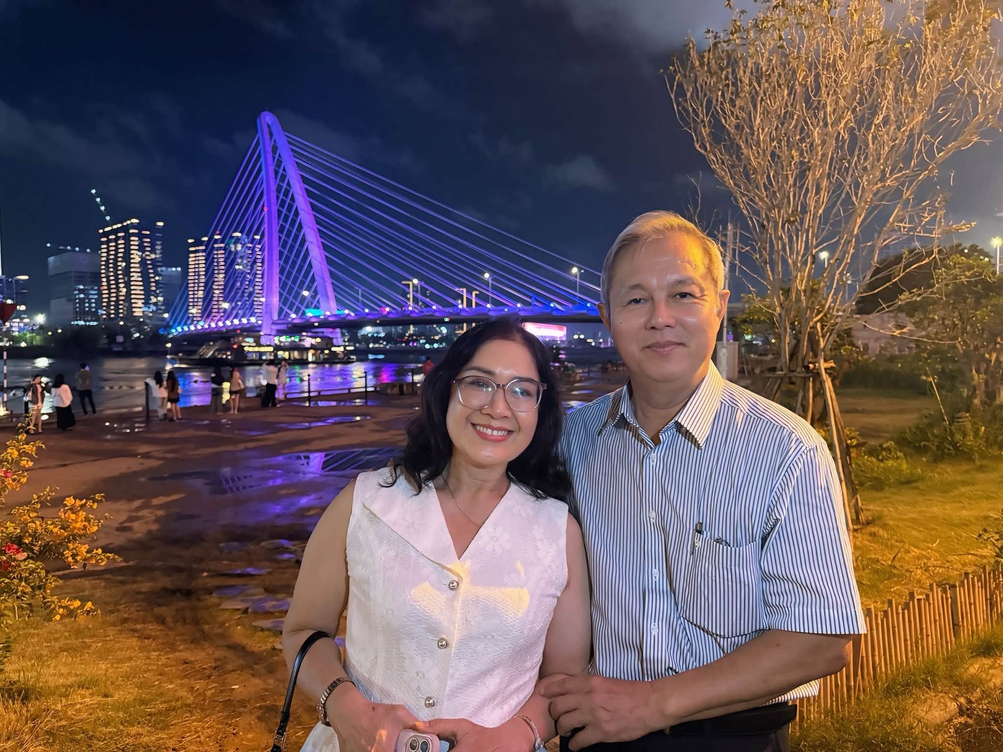 L&ecirc; Phương chia sẻ khoảnh khắc hạnh ph&uacute;c B&ecirc;n mẹ đẻ Bạch L&ecirc; trong sinh nhật 2026 - Ảnh 3.