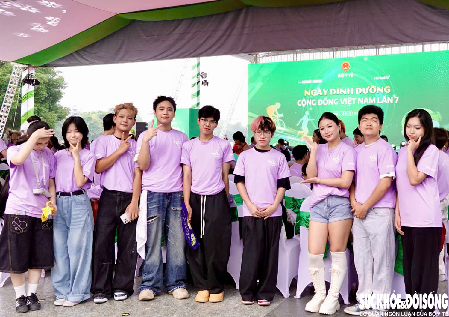 H&agrave;ng trăm người được tư vấn sức khỏe tại Ng&agrave;y Dinh dưỡng cộng đồng Việt Nam lần 7- Ảnh 8.