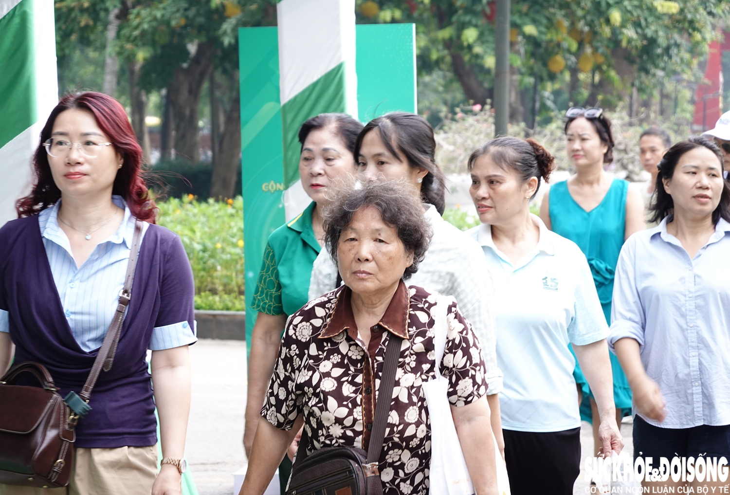 H&agrave;ng trăm người được tư vấn sức khỏe tại Ng&agrave;y Dinh dưỡng cộng đồng Việt Nam lần 7- Ảnh 13.