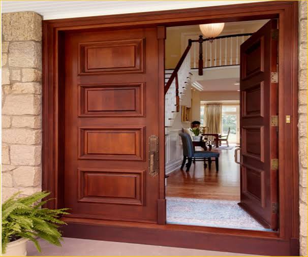 N&ecirc;n thiết kế cửa ch&iacute;nh mở ra hay mở v&agrave;o để rước t&agrave;i lộc? - Ảnh 2.
