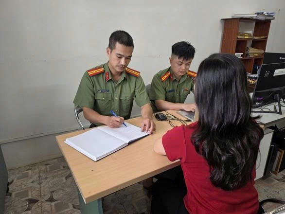 Đăng g&igrave; tr&ecirc;n Facebook m&agrave; người phụ nữ ở H&agrave; Nội bị phạt tới 7,5 triệu đồng? - Ảnh 1.