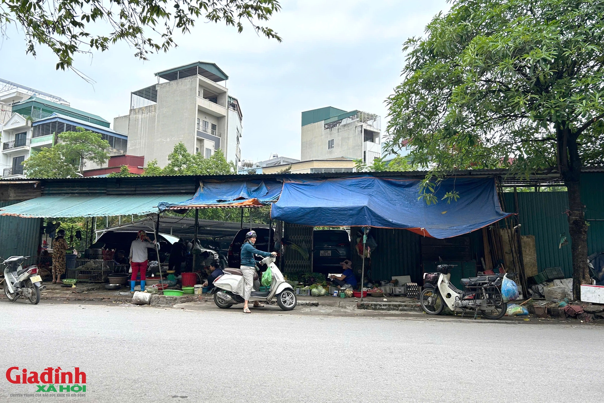 H&agrave; Nội quyết liệt chấm dứt b&atilde;i xe kh&ocirc;ng ph&eacute;p tại H&agrave; Đ&ocirc;ng v&agrave;o năm 2026 - Ảnh 10.