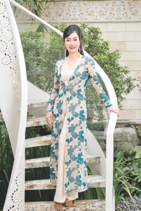 38 năm sau ng&agrave;y đăng quang, Hoa hậu B&iacute;ch Phương c&oacute; cuộc sống k&iacute;n tiếng - Ảnh 10.