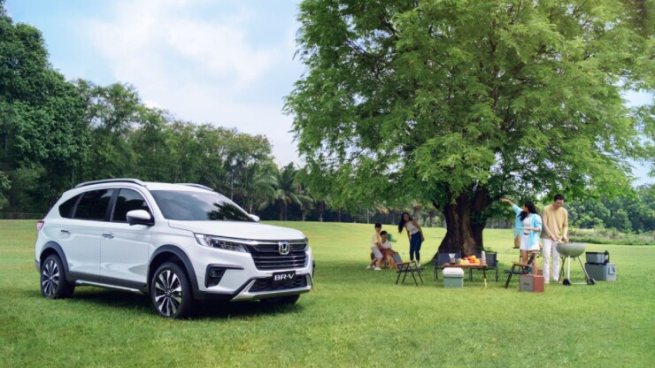Gi&aacute; cả MPV 7 chỗ tại Việt Nam năm 2026: Lựa chọn tiết kiệm v&agrave; rộng r&atilde;i - Ảnh 2.