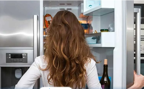 Tủ lạnh kêu bất thường khi mở cửa: 7 điều bạn cần kiểm tra ngay - Ảnh 1.