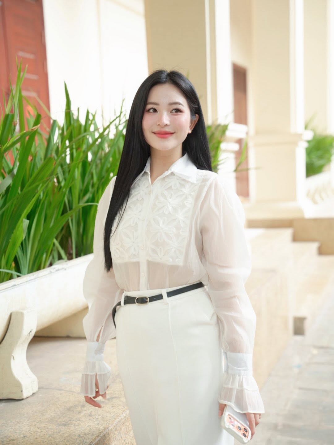 Nữ MC Ho&agrave;ng Thị Linh qu&ecirc; Thanh H&oacute;a g&acirc;y ch&uacute; &yacute; tại Miss Grand Vietnam 2026 - Ảnh 7.