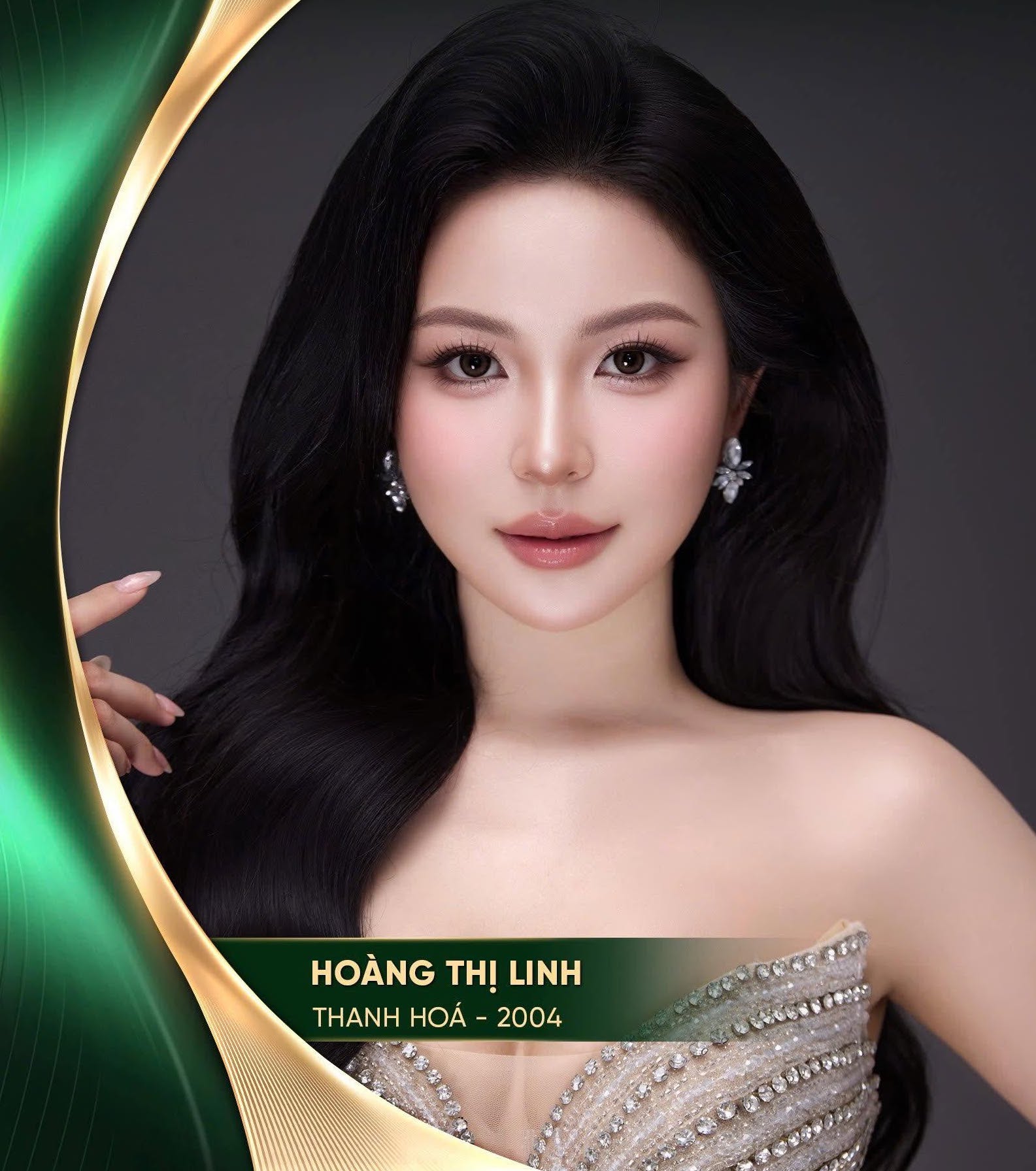 Nữ MC Ho&agrave;ng Thị Linh qu&ecirc; Thanh H&oacute;a g&acirc;y ch&uacute; &yacute; tại Miss Grand Vietnam 2026 - Ảnh 2.