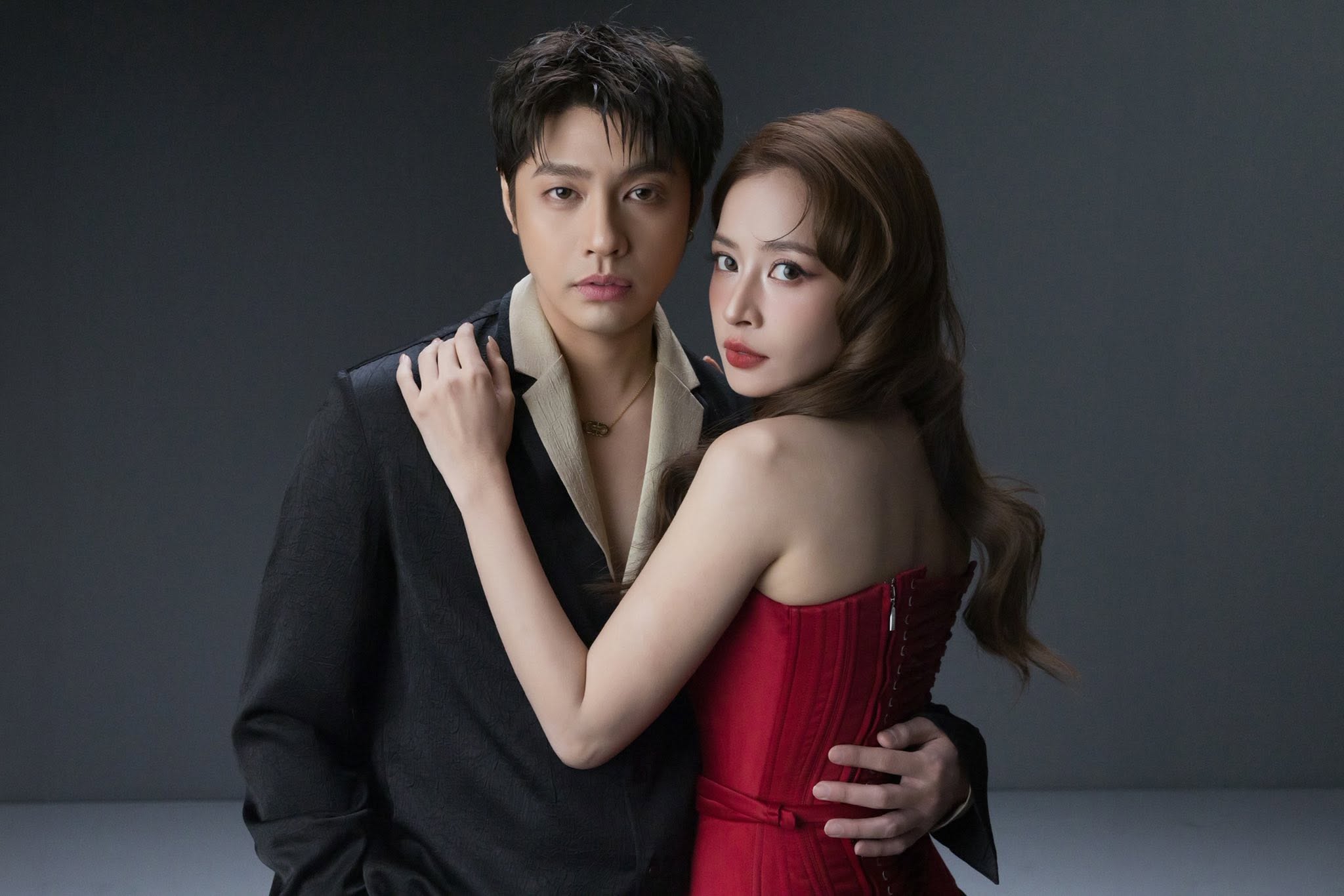 Tin sao ngày 9/6: Sơn Tùng M-TP chỉnh sửa MV 'Come My Way', Diệp Lâm Anh diện bikini 'bỏng mắt' - Ảnh 6. Tin sao ngày 9/6: Sơn Tùng M-TP chỉnh sửa MV 'Come My Way', Diệp Lâm Anh diện bikini 'bỏng mắt' - Ảnh 6.