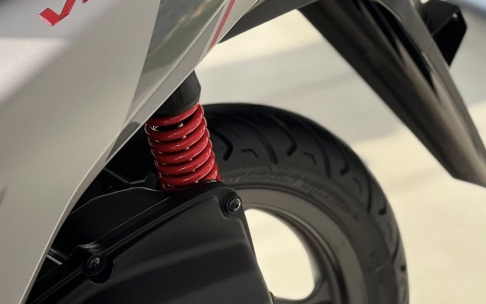 Giá xe Honda LEAD 2026 tháng 7 giảm kỷ lục, khách đua chọn thay Vision, Air Blade vì quá rẻ - Ảnh 1.
