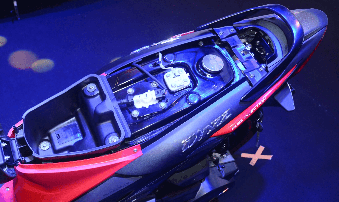 Xe ga 110cc gi&aacute; 25 , 9 triệu đồng tại Việt Nam: Thiết kế thể thao v&agrave; tiết kiệm nhi&ecirc;n liệu - Ảnh 3.