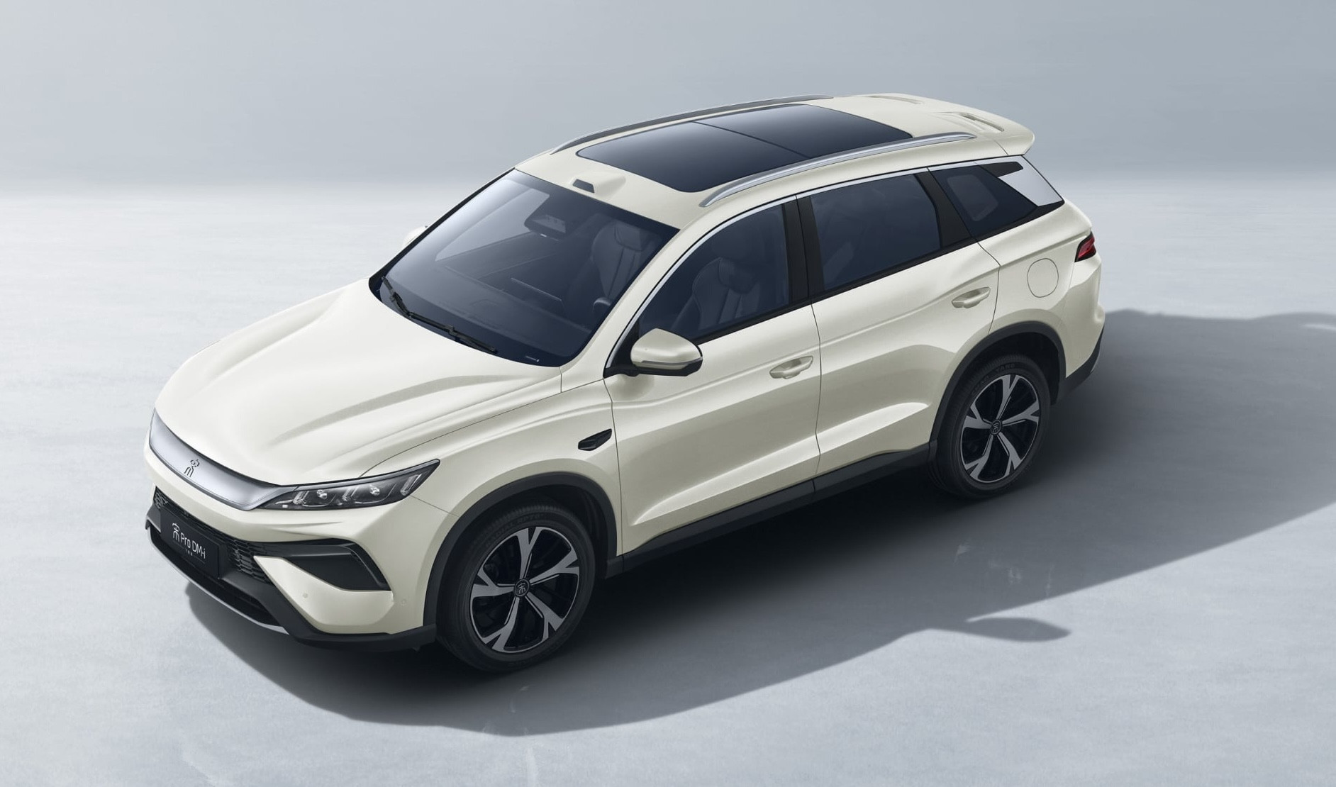 SUV gi&aacute; chỉ 397 triệu đồng với c&ocirc;ng nghệ plug - in hybrid , tiết kiệm nhi&ecirc;n liệu ấn tượng - Ảnh 2.