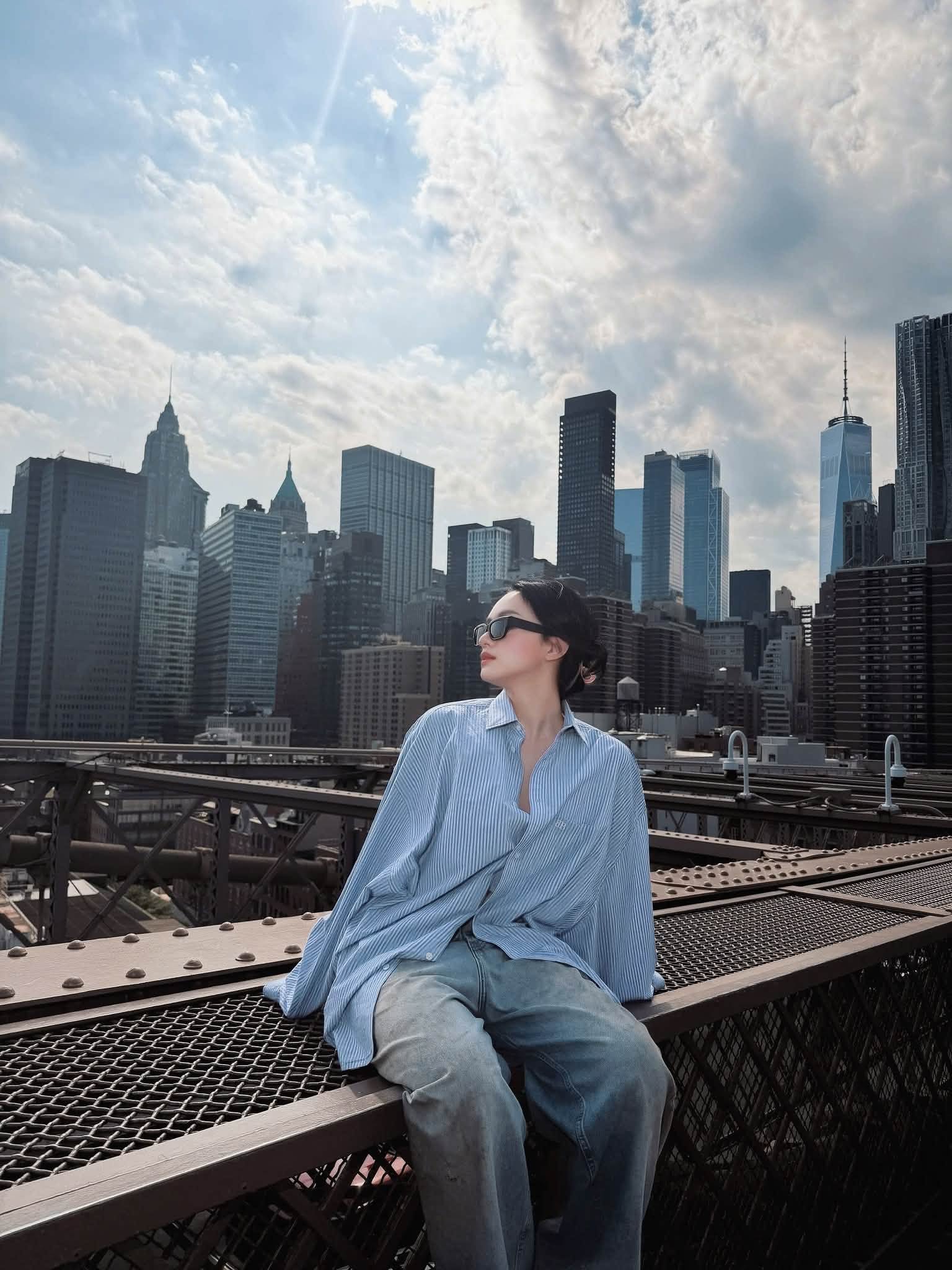Hương Giang gây chú ý với phong cách thời trang tại New York năm 2026 - Ảnh 6.