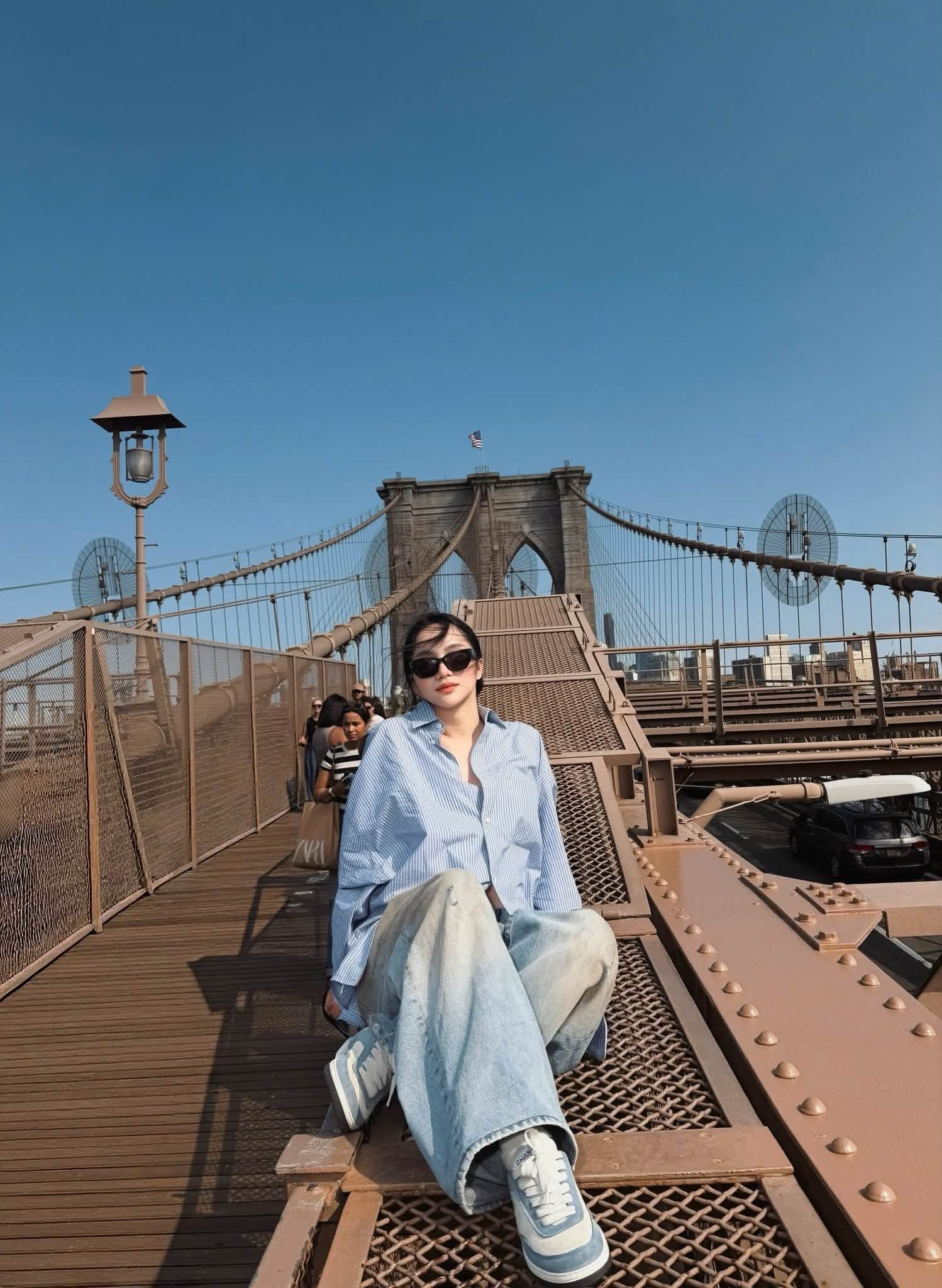 Hương Giang gây chú ý với phong cách thời trang tại New York năm 2026 - Ảnh 7.