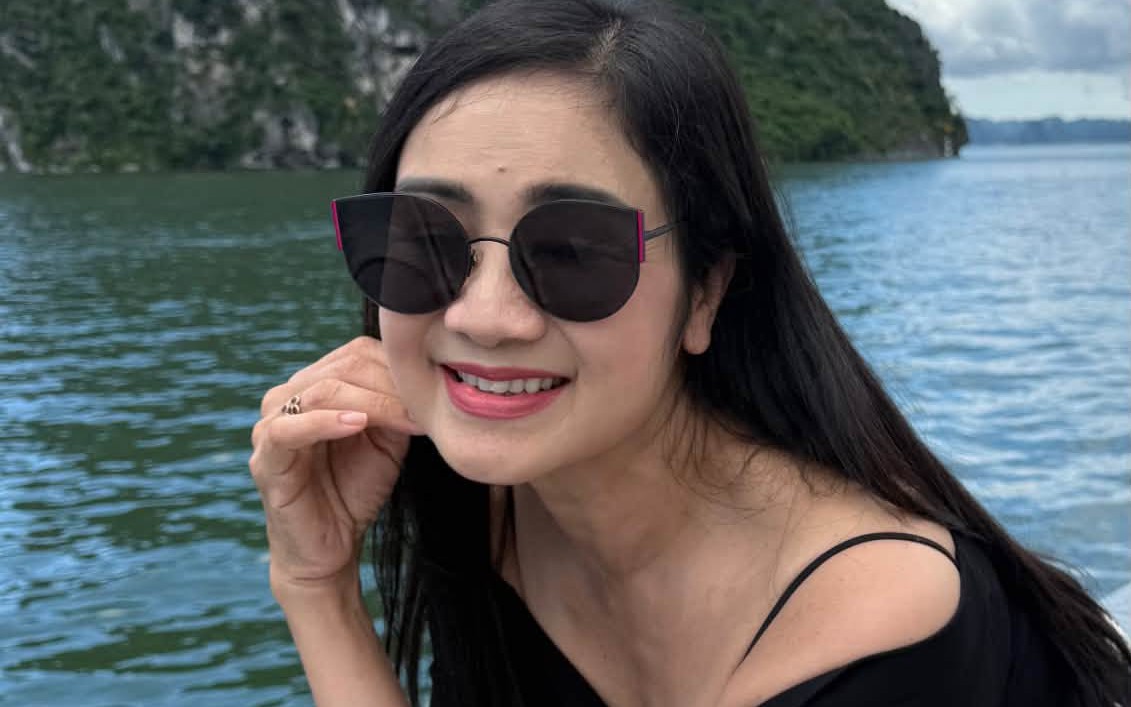 Một ng&agrave;y 'l&agrave;m c&ocirc;ng ch&uacute;a' của NSND Thu H&agrave; 'L&aacute; ngọc c&agrave;nh v&agrave;ng' - Ảnh 10.
