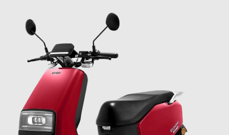 Trải nghiệm xe m&aacute;y điện gi&aacute; 32,6 triệu đồng thiết kế ch&acirc;u &Acirc;u, đi xa 100km, c&oacute; định vị v&agrave; chống trộm th&ocirc;ng minh c&oacute; thể thay thế xe xăng - Ảnh 3.