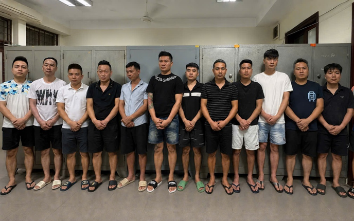 Triệt phá đường dây cá độ Fi88, KingGroup, nhân sự trình độ học vấn cao được trả lương tới 100 triệu đồng/tháng - Ảnh 4.