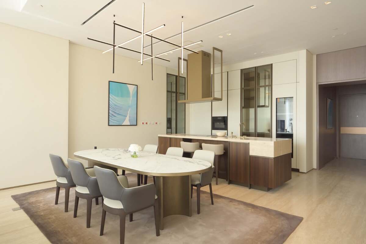Cuộc sống xa hoa của Kha Mỹ V&acirc;n tại Dubai với chồng T&acirc;y v&agrave; căn hộ 130 tỷ đồng - Ảnh 5.