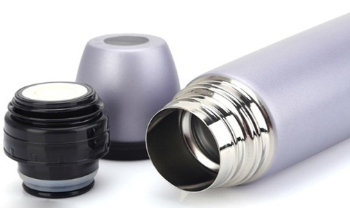 Bí quyết sử dụng bình giữ nhiệt inox an toàn, không lo nhiễm độc - Ảnh 1.