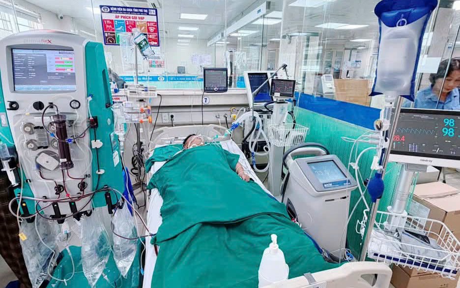 Ngừng tuần hoàn 2 lần liên tiếp, người đàn ông 64 tuổi thừa nhận sai lầm nhiều người Việt mắc phải - Ảnh 2.