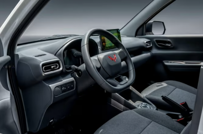 Cạnh tranh với Mitsubishi Xpander, MPV điện 7 chỗ giá 499 triệu đồng ở Việt Nam thiết kế thực dụng, chạy 300 km/lần sạc phù hợp sử dụng cho cả gia đình di chuyển - Ảnh 4.