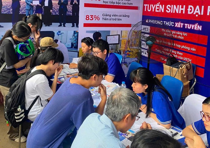 Cao điểm mưa lớn miền Bắc v&agrave; hỗ trợ 2 triệu đồng cho phụ nữ sinh con năm 2027 - Ảnh 4.
